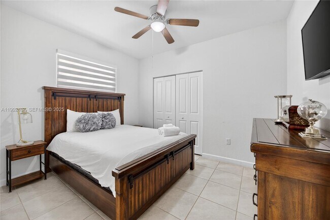 Building Photo - 21363 SW 127th Ct