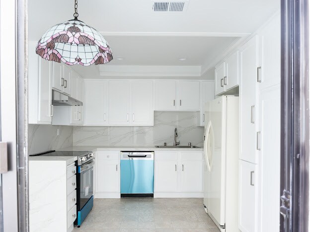 Building Photo - 8115 Redlands St