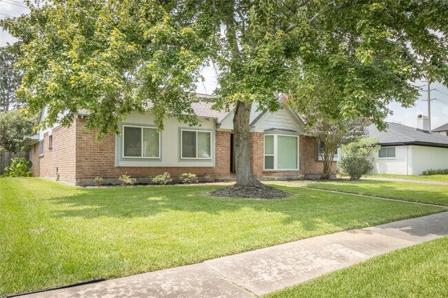 Building Photo - 2643 Hodges Bend Cir