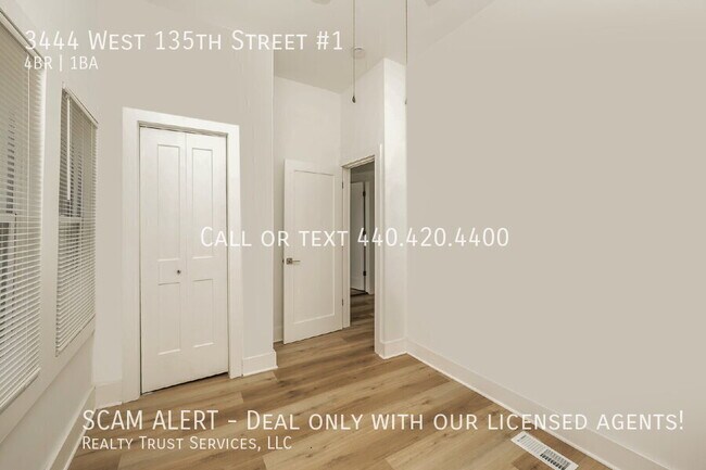 Building Photo - 3444 W 135th St