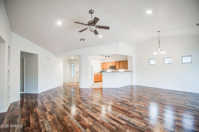 Building Photo - 2586 W Bartlett Way