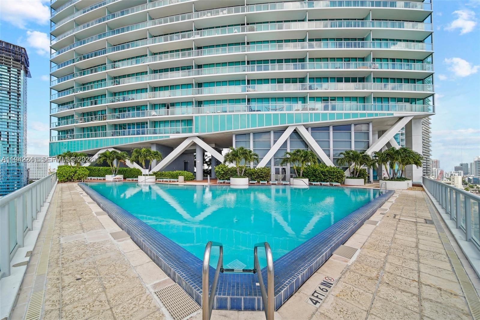 Building Photo - 888 Biscayne Blvd