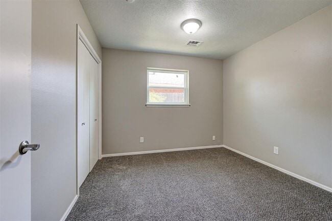 Building Photo - 1508 Carlton Way