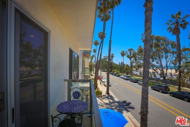Building Photo - 2101 Ocean Ave