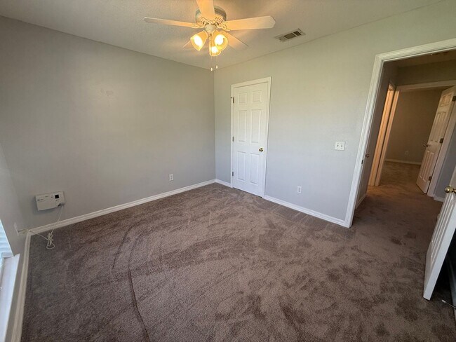 Building Photo - Pace - Spencer Oaks Landing - 4 bedroom, 2 bath w/ lawn care included