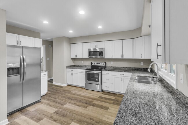 Building Photo - 1106 Navidad Bank Ct