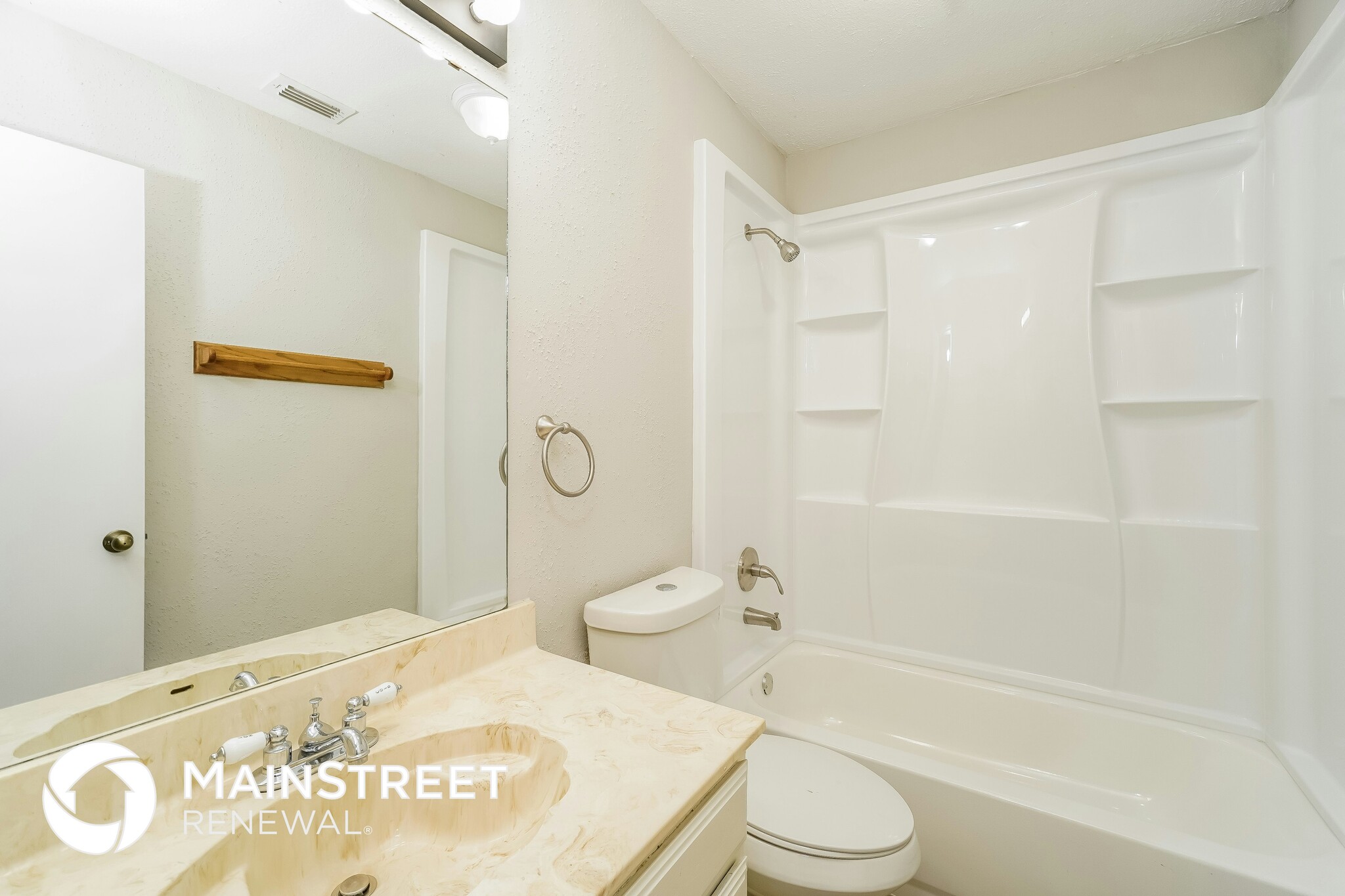 Building Photo - 6519 Spanish Earth