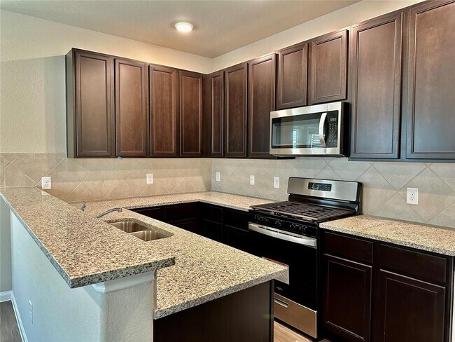 Building Photo - 2362 Tavo Trails Dr
