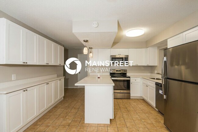 Building Photo - 3 Bedroom Pet-Friendly Home in VENICE, FL with Main Street Renewal