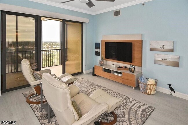 Building Photo - 14380 Riva Del Lago Dr