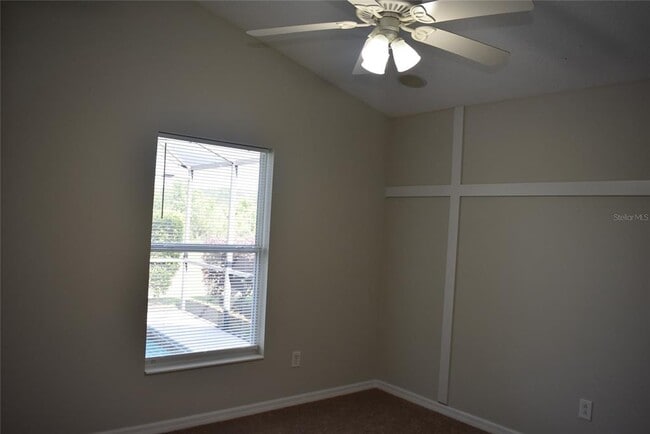 Building Photo - 2415 Sabastian St