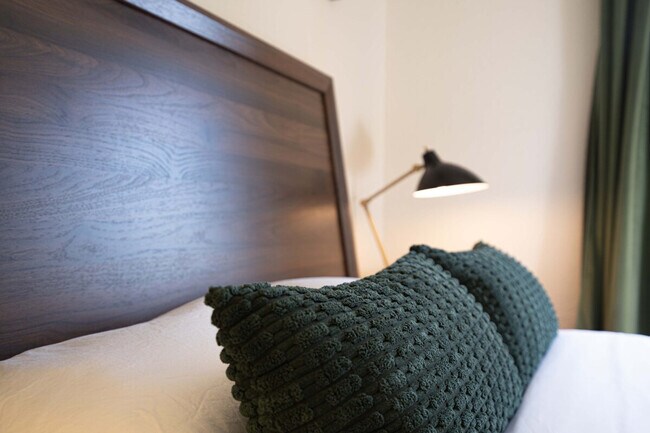 Building Photo - 18301 115th St NE