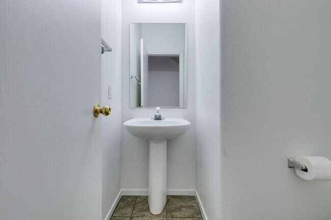 Building Photo - Charming Henderson Home on a Corner Cul-de-Sac Lot