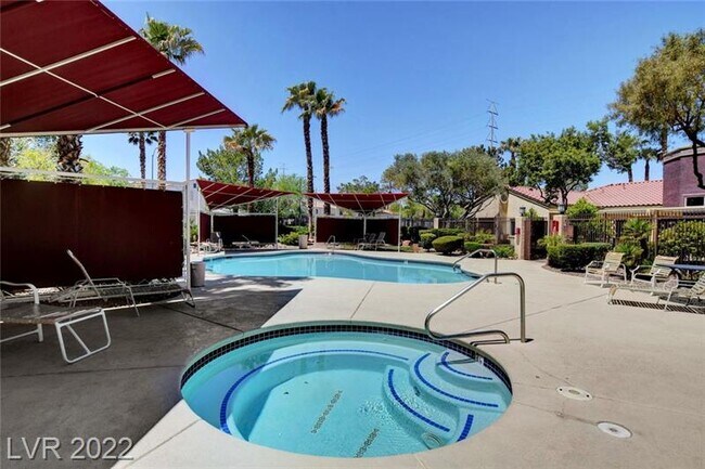 Building Photo - 7885 W Flamingo Rd