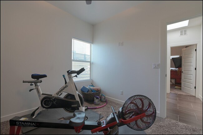 Building Photo - 12478 Lanchester Dr