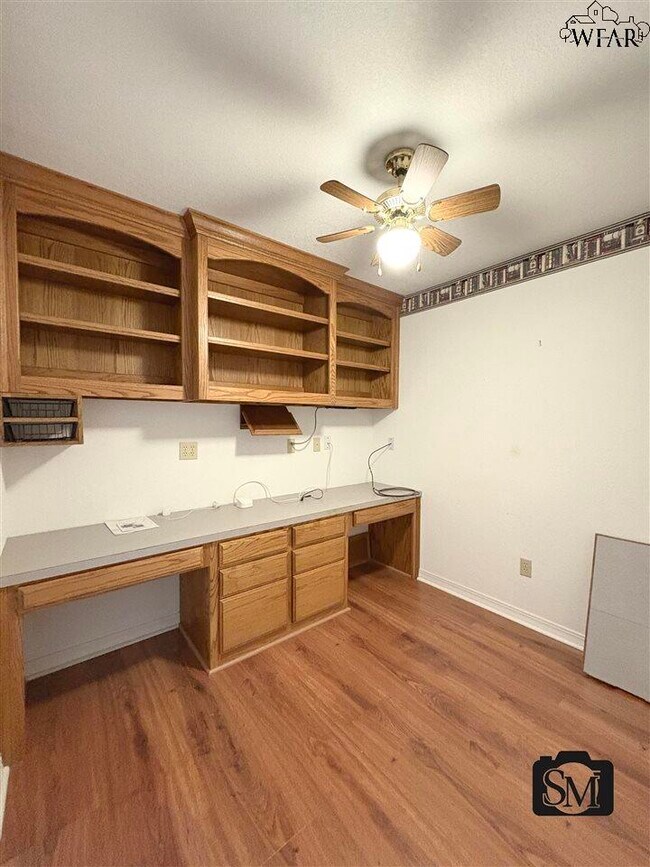 Building Photo - 1431 Cherokee Cir
