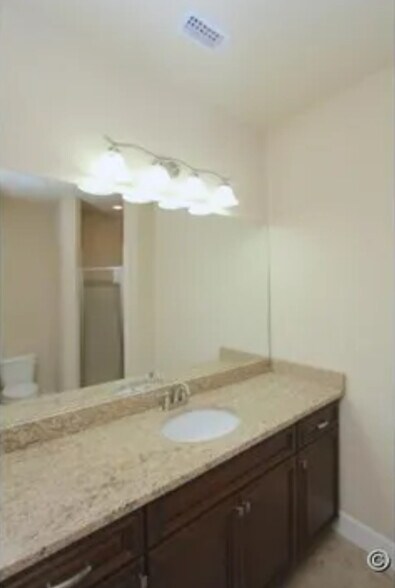 Master Bedroom Bathroom - 3144 NW 105th Dr