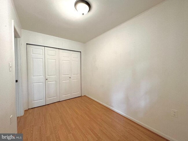 Building Photo - 8119 Inverness Ridge Rd