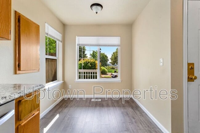 Building Photo - 14162 SE Summerfield Loop