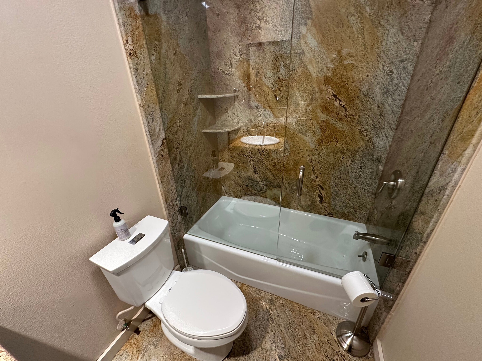 Guest bath tub/shower and toilet - 10809 Huston St