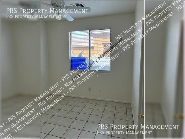 Building Photo - 46110 W Sheridan Rd