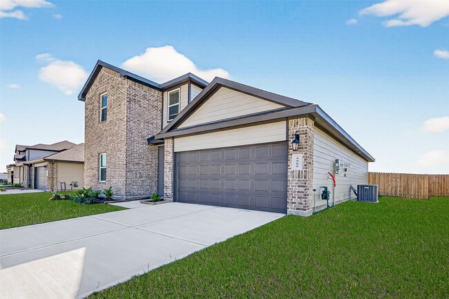 Building Photo - 6008 Jasper Hl Dr