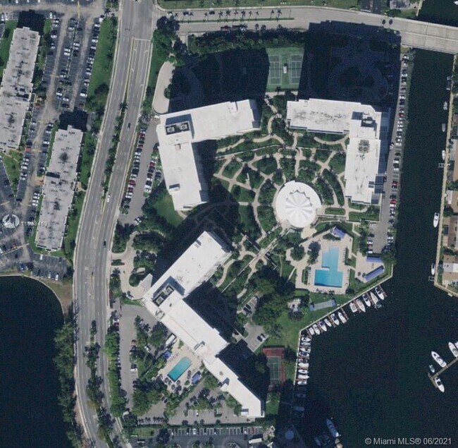 Building Photo - 600 Three Islands Boulevard