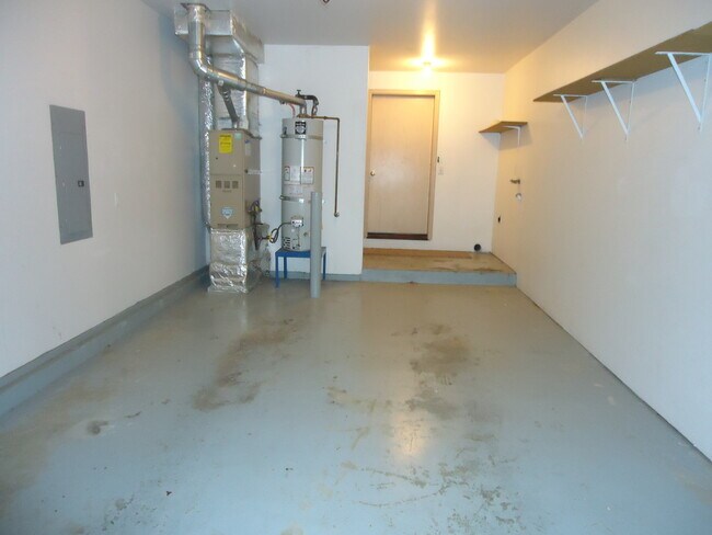 Building Photo - 15331-15331 Berry Valley Rd SE