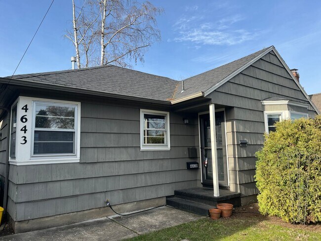 Building Photo - 4643 NE 38th Ave