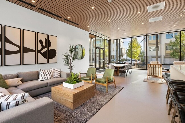 Building Photo - 52 Kirkwood Ave