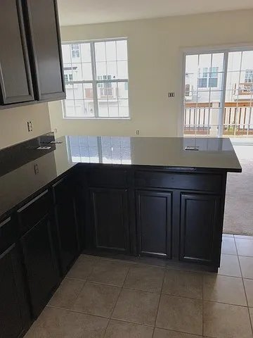 Building Photo - 69 Melrose Ct