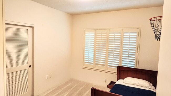 Building Photo - 501 Kailua Rd