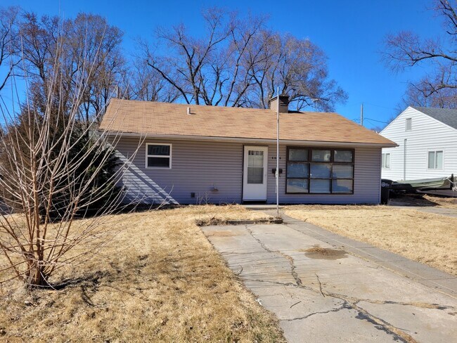 Building Photo - 6666 N Decatur St