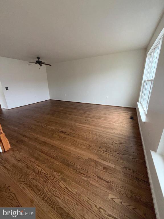 Building Photo - 388 Starkey's Landing