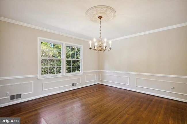 Building Photo - 7722 Desdemona Ct