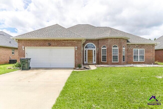 Building Photo - 217 Sedgebrooke Dr