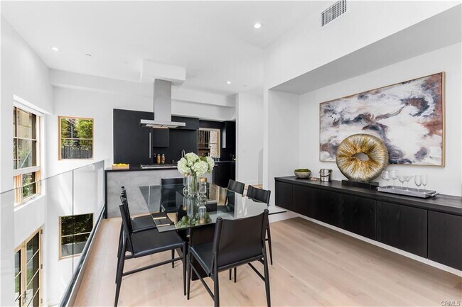 Building Photo - 1035 1/2 North Vista Street, West Hollywood, CA 90046 - 2 BR 3 BA house