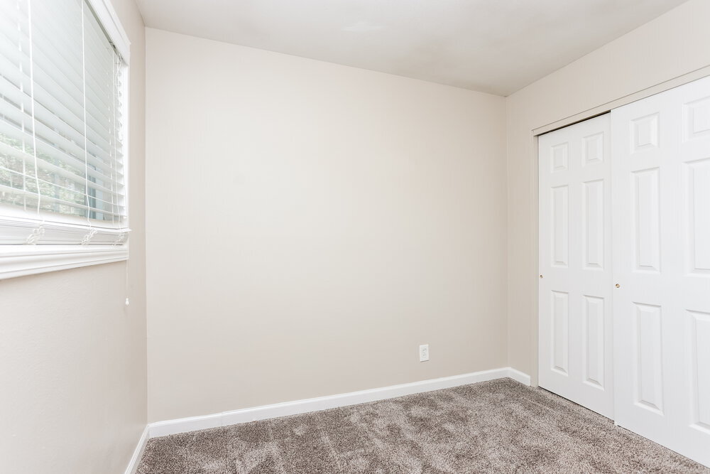 Building Photo - 810 Babler Dr