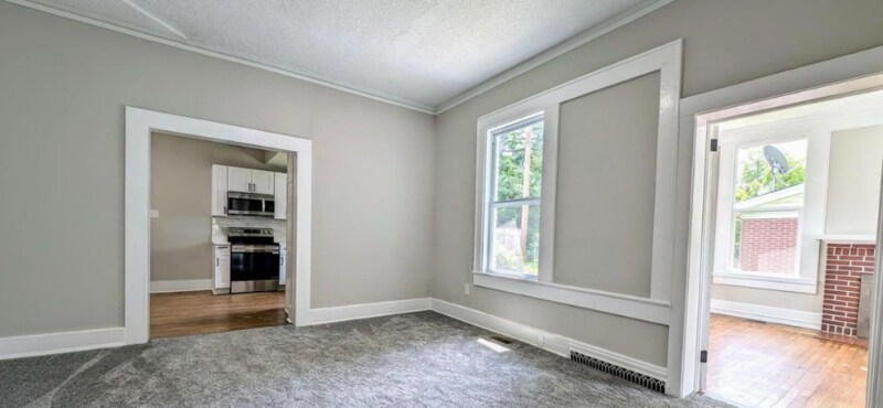 Building Photo - 113 Brawley St