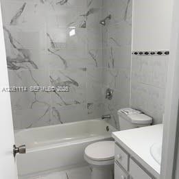 Building Photo - 28008 SW 140th Ct