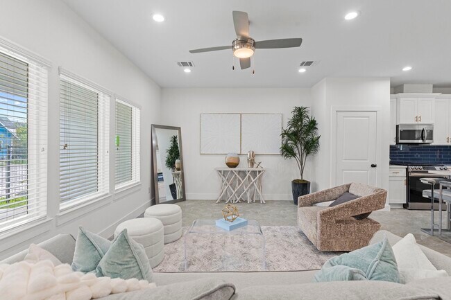 Building Photo - 1513 Egypt St