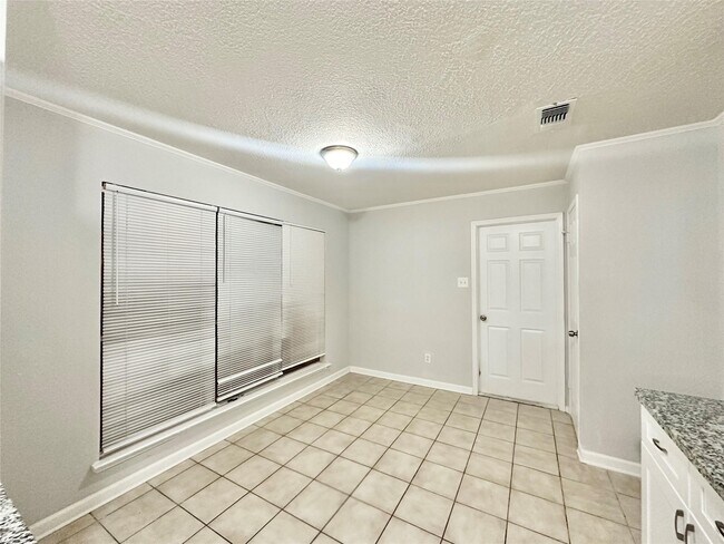 Building Photo - 7011 Brockington Dr