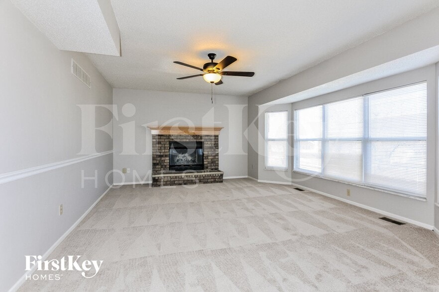 Building Photo - 2322 Marbury Way