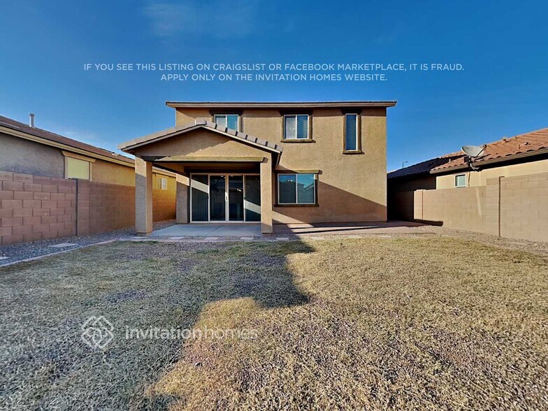 Building Photo - 4465 Kirkland Ave