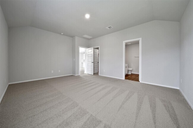 Building Photo - 8007 Camphor Ct