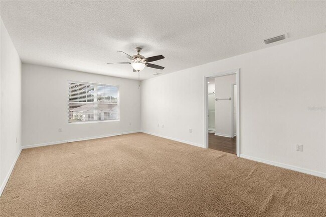 Building Photo - 8008 SW 62nd Ct
