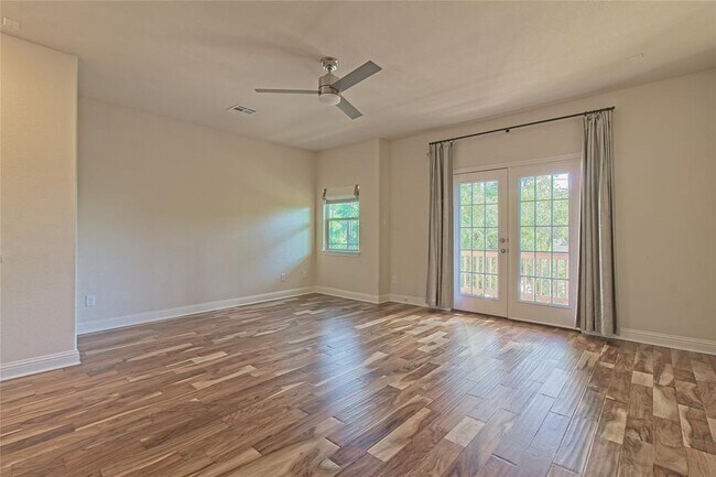 Building Photo - 11201 Zimmerman Ln