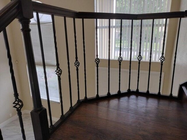 Building Photo - 5671 Sunberry Cir