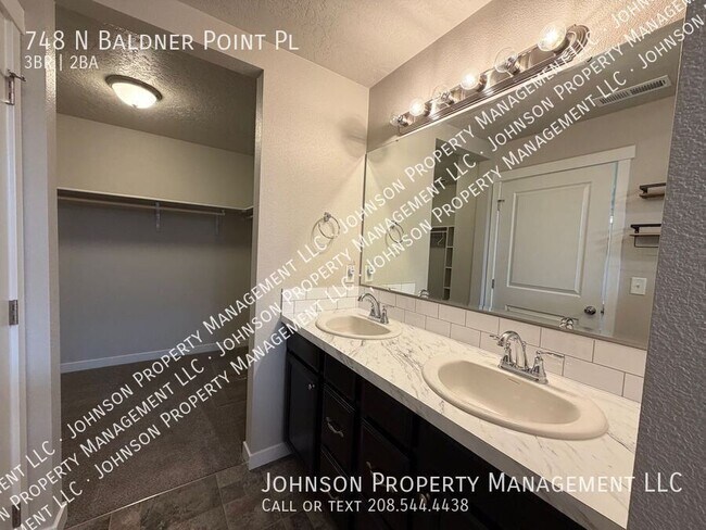 Building Photo - 748 N Baldner Point Pl