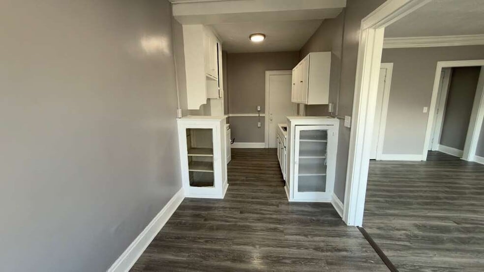 Building Photo - 392 E 147th St